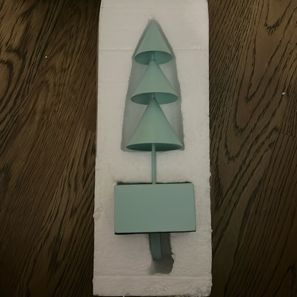 Gorgeous! Super Heavy “West Elm” Mint Green Tree Stocking Holder! - Picture 6 of 16
